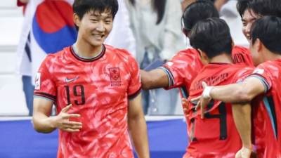 한국, 일본 꺾고 조 1위로 U-23 아시안컵 8강 진출...신태용호, 인도네시아와 맞대결